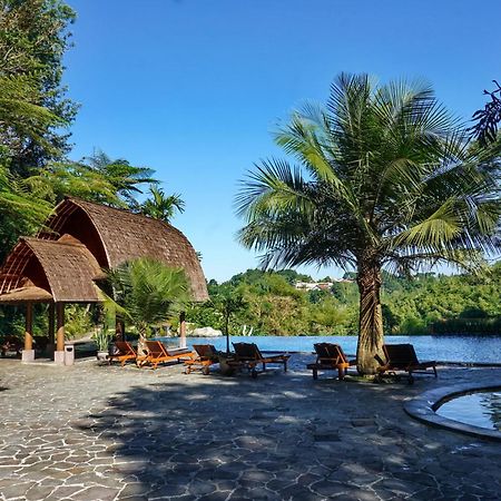 Sangria Resort And Spa Lembang Exteriér fotografie