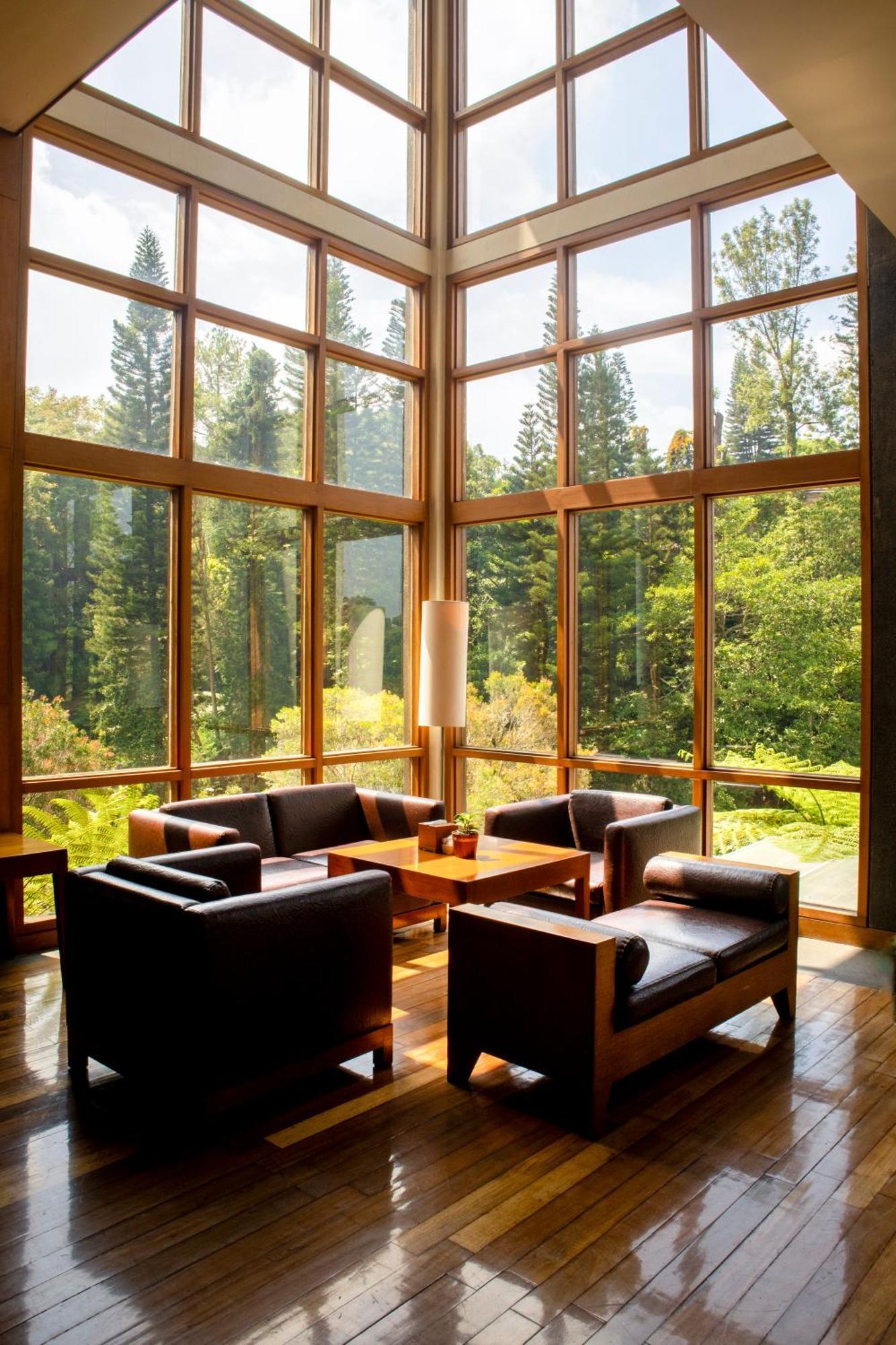 Sangria Resort And Spa Lembang Exteriér fotografie